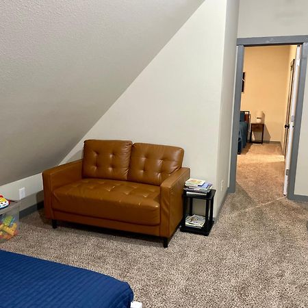 New Modern Cabin! 5Mi To Mt Rainier National Park! Hot Tub & Wifi 阿什福德 外观 照片