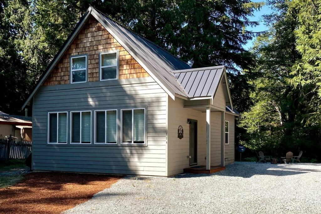 New Modern Cabin! 5Mi To Mt Rainier National Park! Hot Tub & Wifi 阿什福德 外观 照片