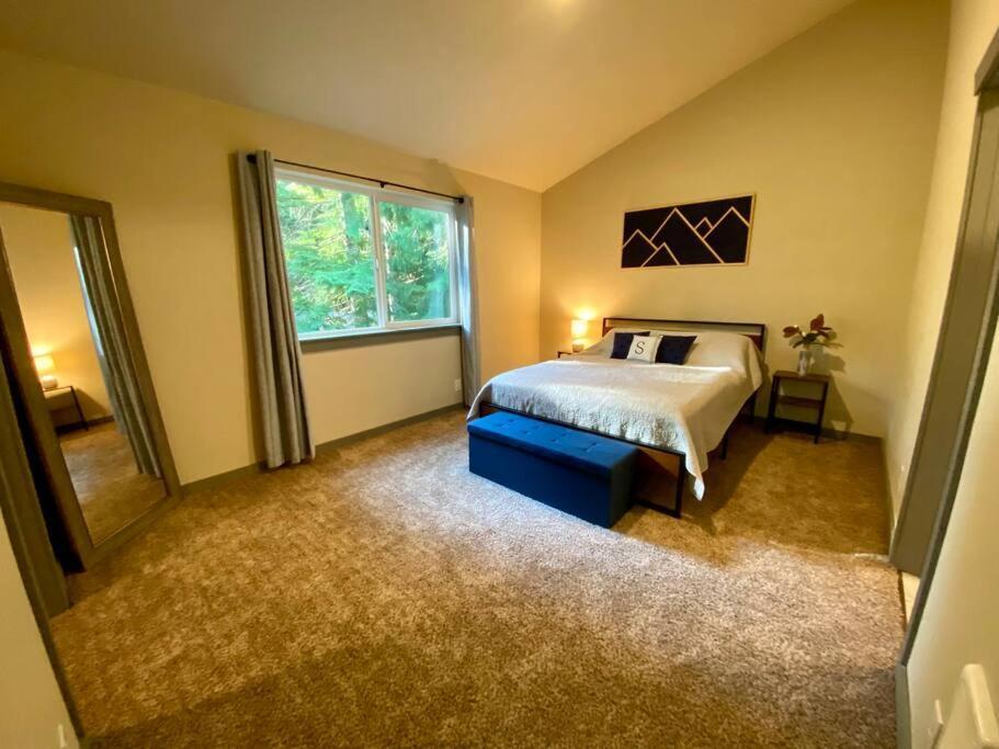 New Modern Cabin! 5Mi To Mt Rainier National Park! Hot Tub & Wifi 阿什福德 外观 照片
