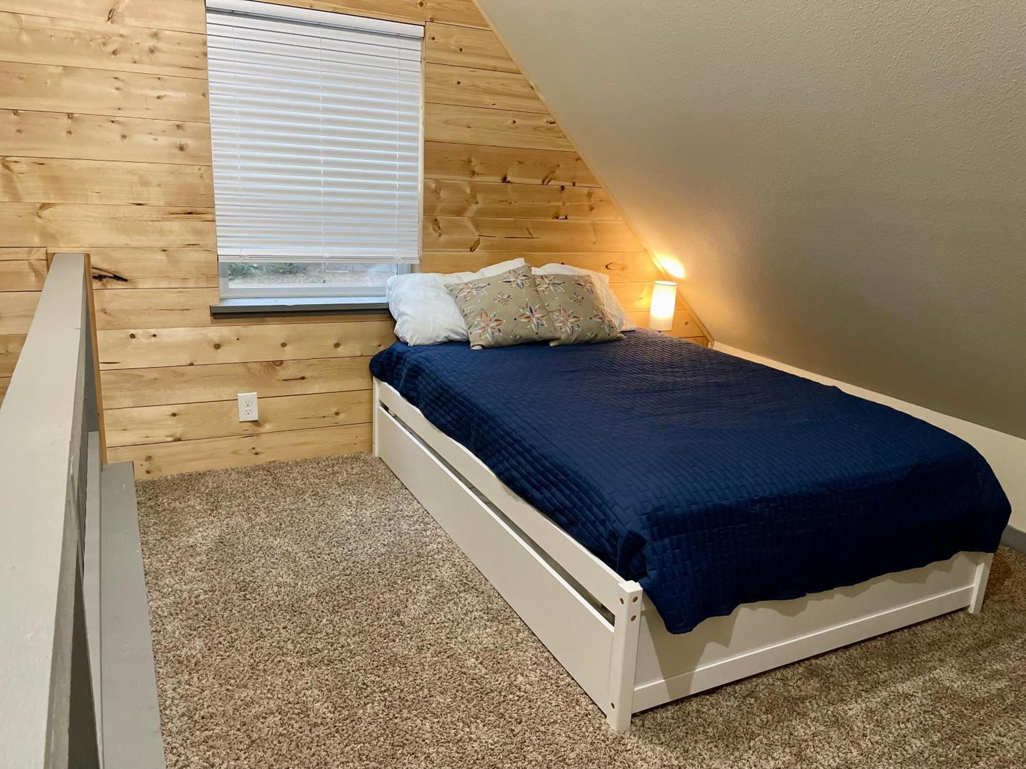 New Modern Cabin! 5Mi To Mt Rainier National Park! Hot Tub & Wifi 阿什福德 外观 照片